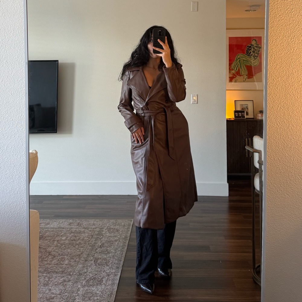 Meshki | M | Faux Leather Brown Trench